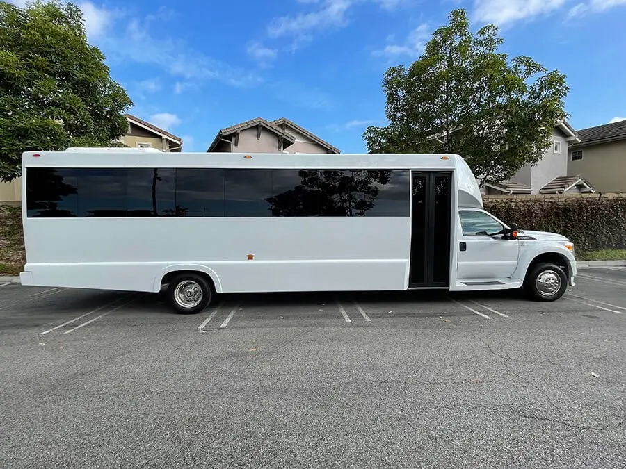 30-passenger-party-bus-exterior-2.webp 30-passenger-party-bus-exterior-2.webp