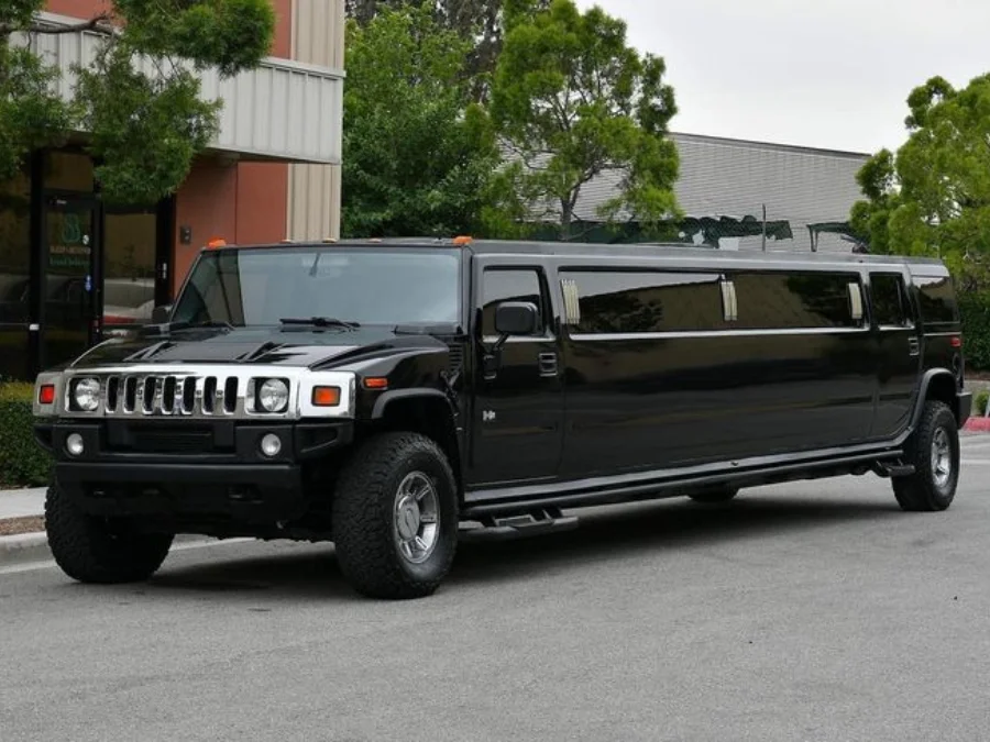 HUMMER-LIMO-1.webp HUMMER-LIMO-1.webp